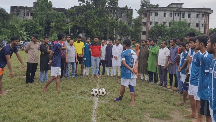 ‘শহীদ শ্রাবণ ও আলিফ স্মৃতি ফুটবল টুর্নামেন্ট’২৪ অনুষ্ঠিত