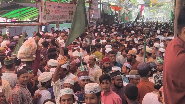 চট্টগ্রামে শুরু হয়েছে ৫৪তম জশনে জুলুস