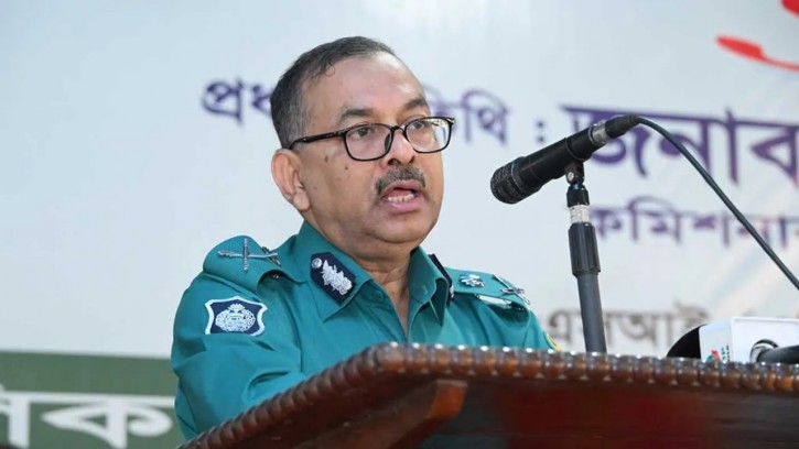 নাশকতাকারীদের গুলির নির্দেশ ডিএমপি কমিশনারের