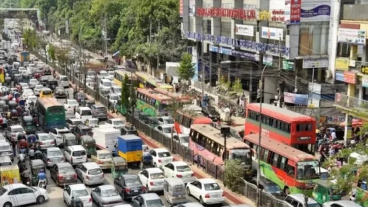 এই সপ্তাহে ঢাকার সড়কে বাড়তে পারে যানজট